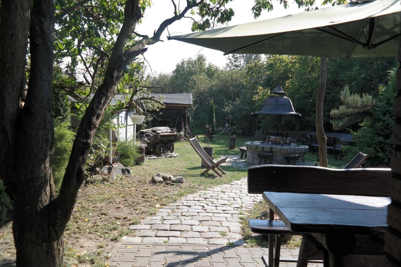VillaMirage Tarnowskie Góry Esterno foto